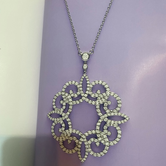 CANADA DAY SALE Tiffany and Company Coffee table book - Picture 5 of 5